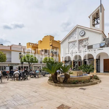 Double Bedroom And Relaxing Sunny Terrace Koti * Fuengirola